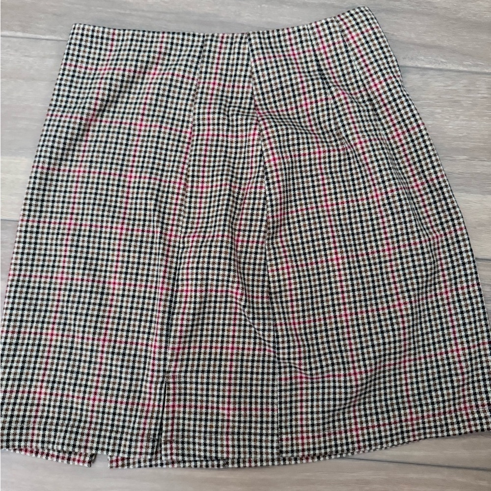 Plaid Women's Skirt - Black and Pink John Galt